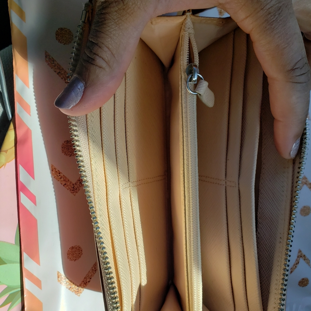 Coach wallet - Picture 2 of 7